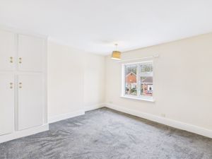 Bedroom- click for photo gallery